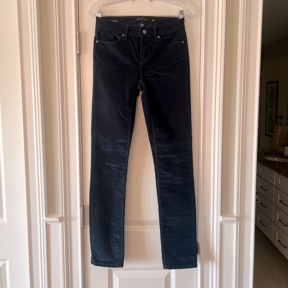 “Calvin Klein Jeans” stretch cords size 4x32